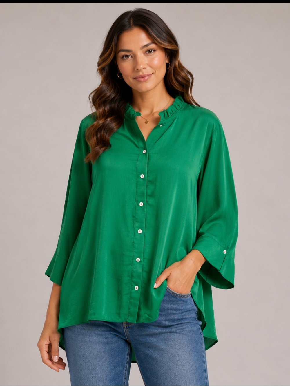 JODIFL Green Ruffle Collar Button-Front Blouse